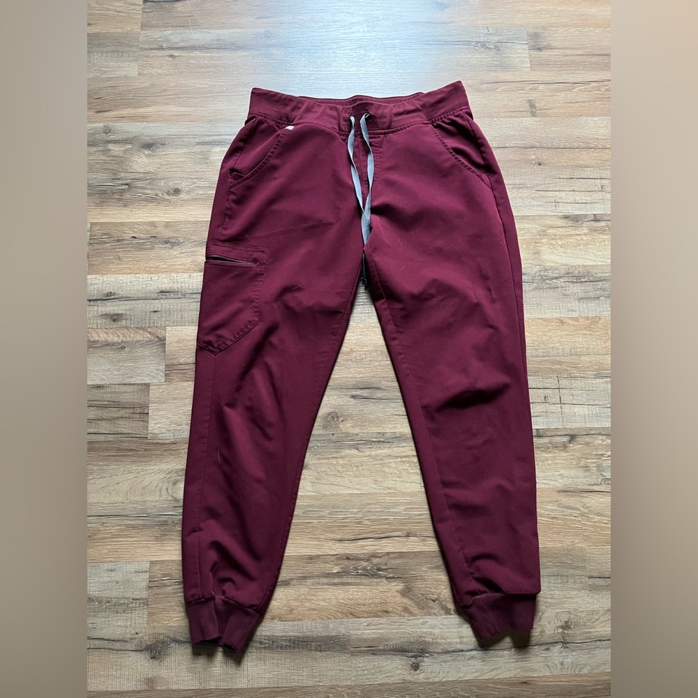 Figs Maroon Joggers, M regular length
